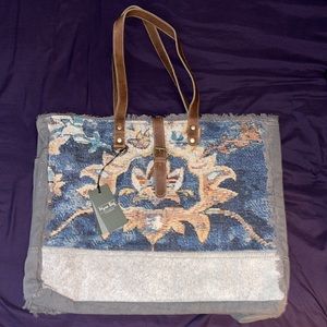Dazzle Weekender Bag by Myra
